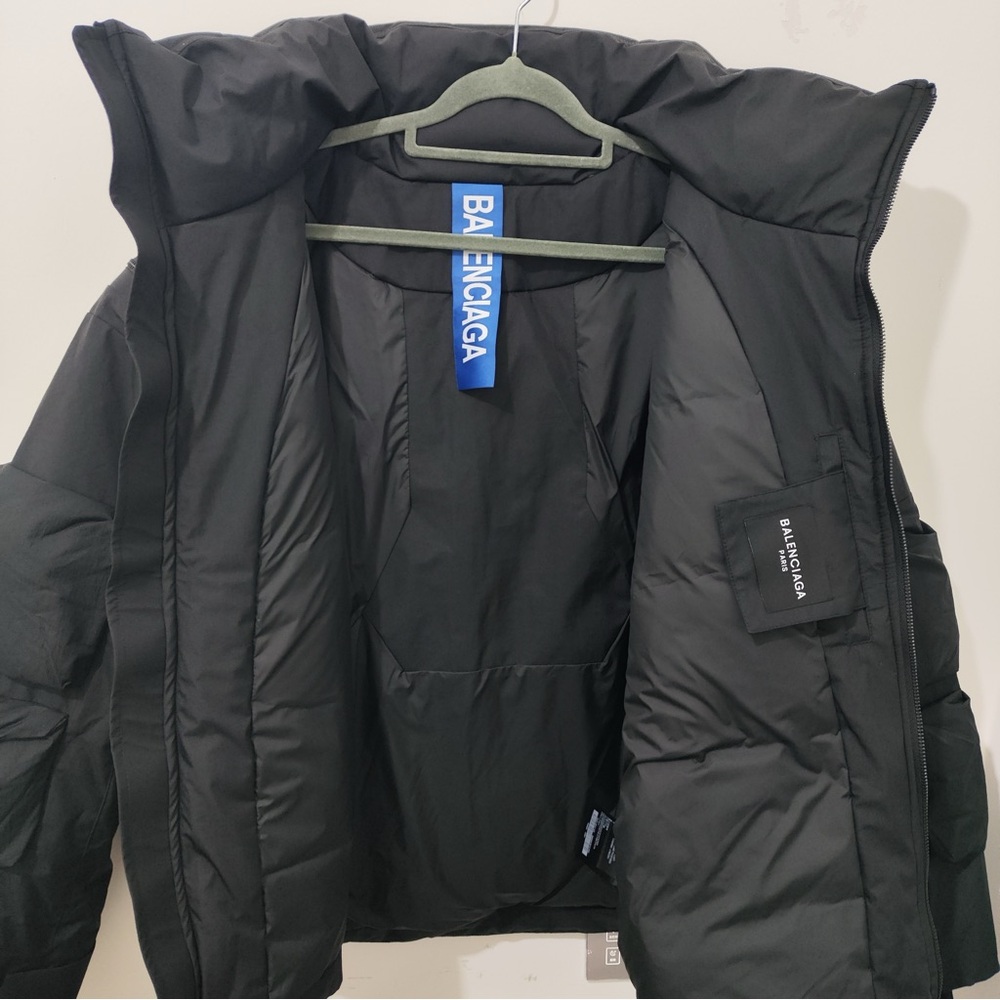 Balenciaga Technical Fabric Series Zip-Up Puffer Jacket - Picture 2 of 14